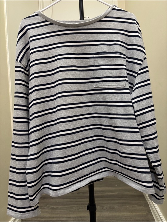TNA Sweaters - TNA Long-Sleeve Striped Pocket Tee - Navy & Heather Gray